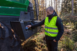 John Deere 1470H harvesters